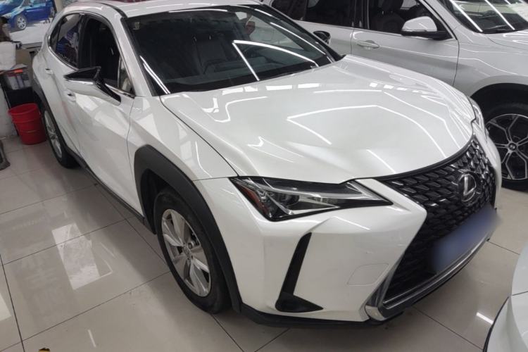 Used Lexus UX 2020 200 Special Edition Front Right 45 Deg