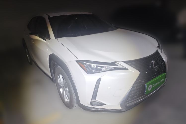 Used Lexus UX 2020 200 Special Edition Front Right 45 Deg