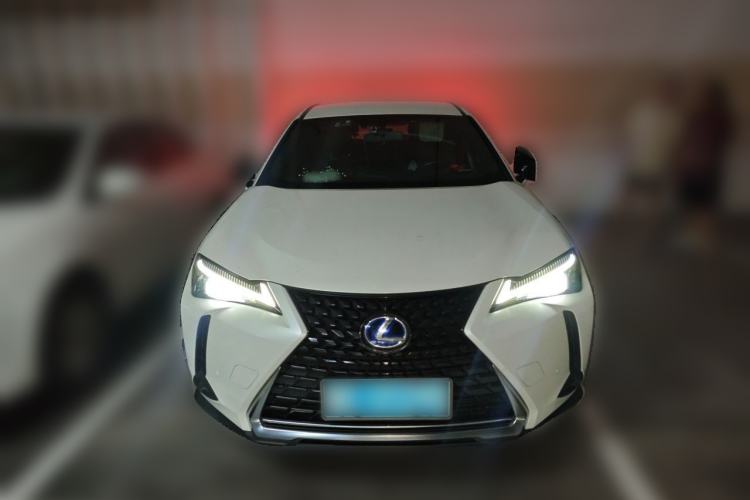 Used Lexus UX 2020 260h Explore-Cool Edition Front