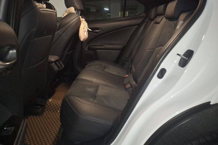 Used Lexus UX 2020 200 F SPORT Version Interior 4