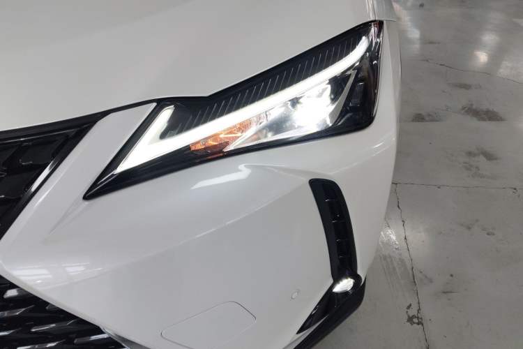 Used Lexus UX 2020 260h Explore & Adventure Edition Left Front Headlight