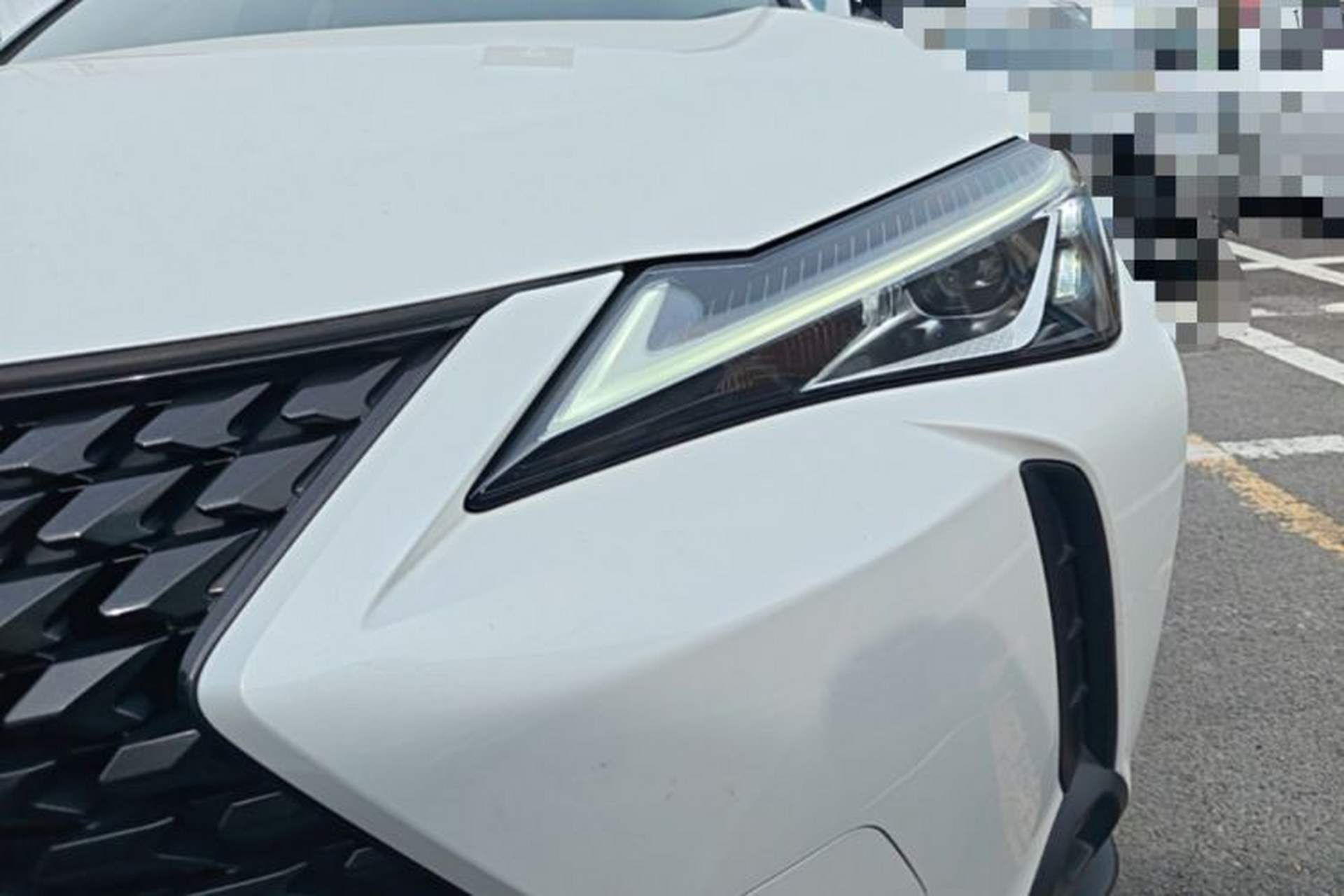 Used Lexus UX 2020 260h Explore-Cool Edition Left Front Headlight