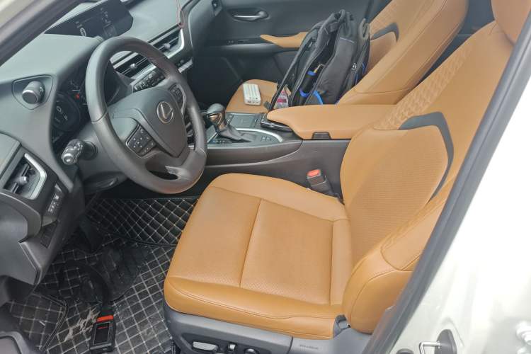 Used Lexus UX 2020 260h Explore & Adventure Edition Left Front Seat