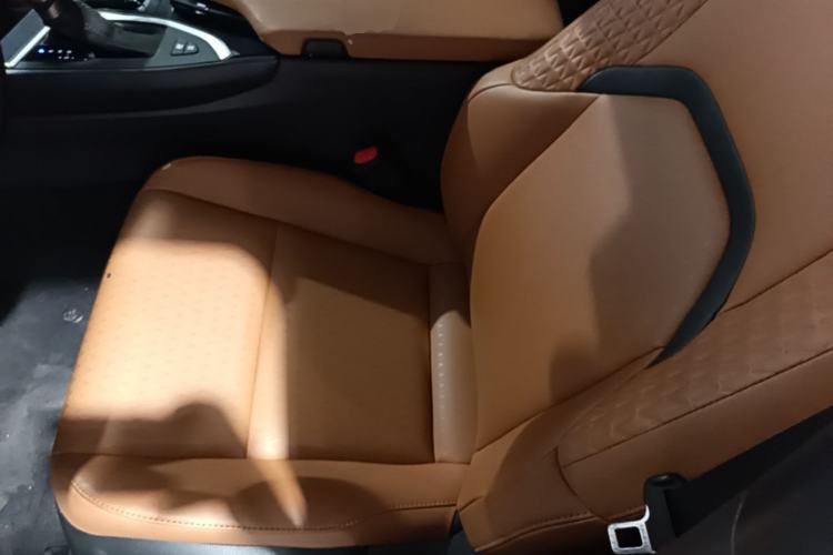 Used Lexus UX 2020 260h Explore-Cool Edition Left Front Seat