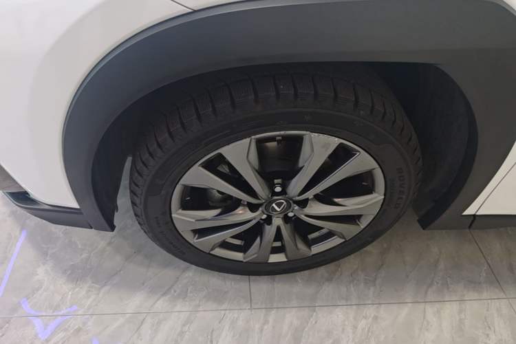 Used Lexus UX 2020 Revised Version 200 F SPORT Edition Left Front Wheel Hub