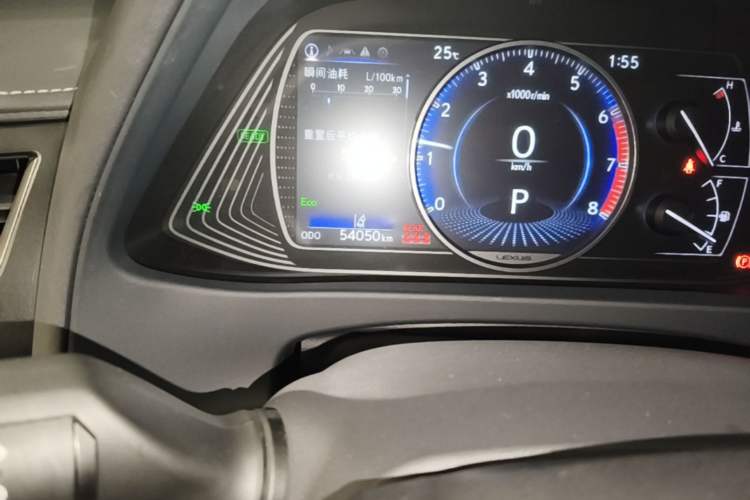 Used Lexus UX 2020 260h Explore & Adventure Edition Odometer Close Up