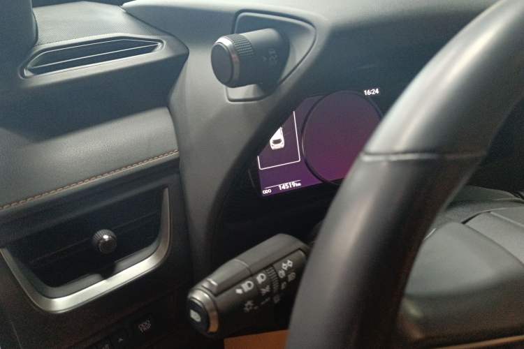 Used Lexus UX 2020 260h Explore & Adventure Edition Odometer Close Up
