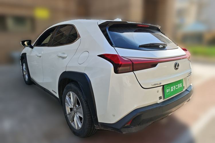 Used Lexus UX 2020 260h Explore-Cool Edition Rear Left 45 Deg