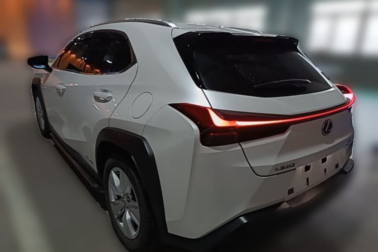 Used Lexus UX 2020 260h Explore-Cool Edition Rear Left 45 Deg