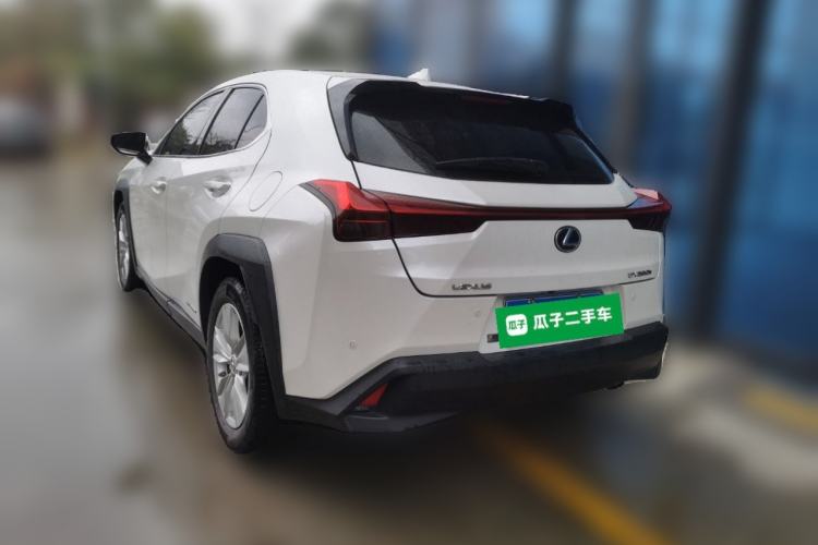 Used Lexus UX 2020 260h Explore-Cool Edition Rear Left 45 Deg