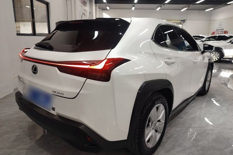 Used Lexus UX 2020 200 Special Edition Rear Right 45 Deg