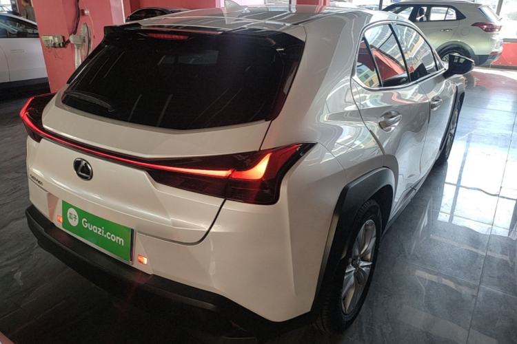 Used Lexus UX 2020 200 Special Edition Rear Right 45 Deg