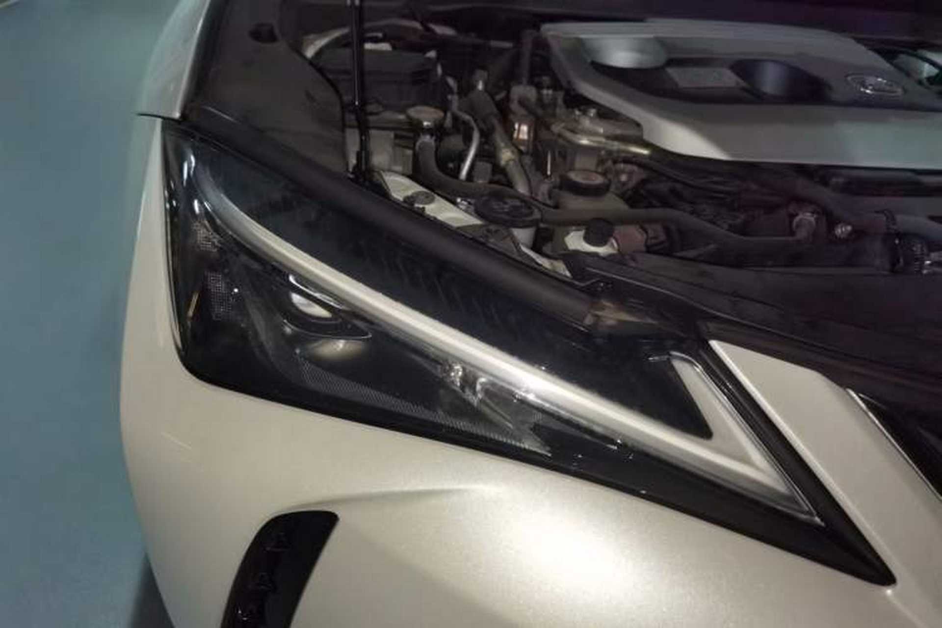 Used Lexus UX 2020 260h Explore & Adventure Edition Right Front Headlight