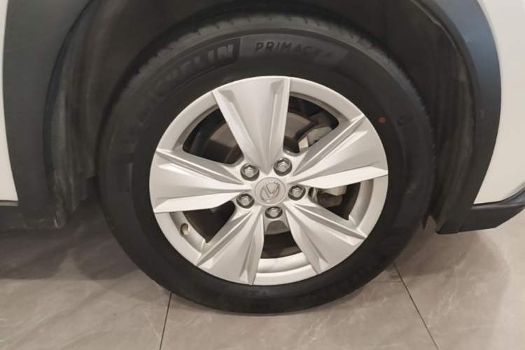 Used Lexus UX 2020 260h Explore & Adventure Edition Right Front Wheel Hub