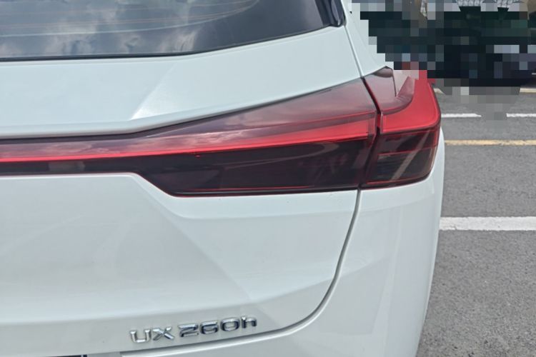 Used Lexus UX 2020 260h Explore & Adventure Edition Right Rear Taillight