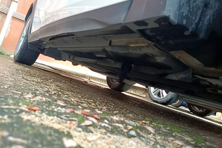 Used Lexus UX 2020 200 Special Edition Right Side Sill