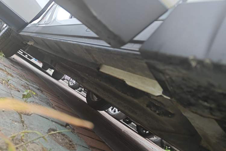 Used Lexus UX 2020 200 Special Edition Right Side Sill