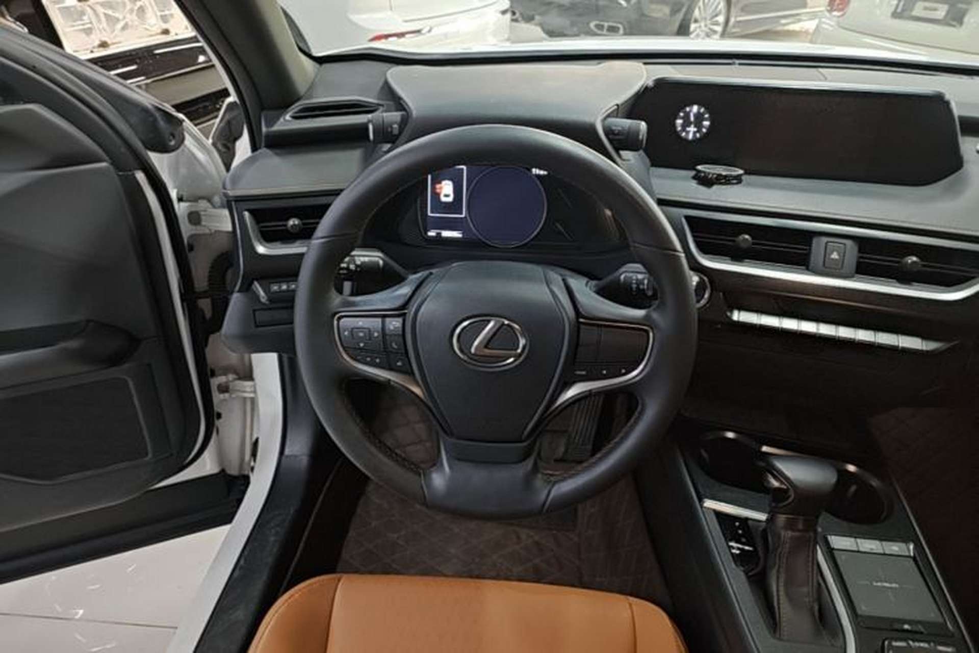 Used Lexus UX 2020 260h Explore-Cool Edition Steering Wheel