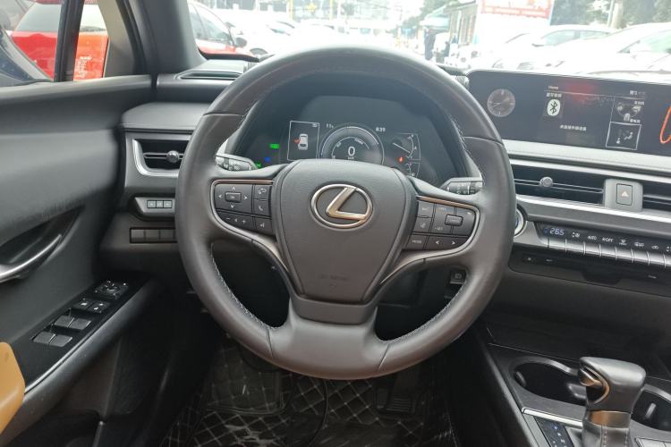 Used Lexus UX 2020 260h Explore & Adventure Edition Steering Wheel