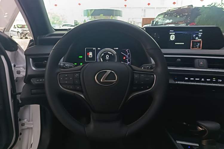Used Lexus UX 2020 260h Explore & Adventure Edition Steering Wheel