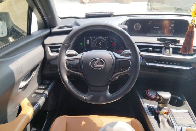 Used Lexus UX 2020 260h Explore-Cool Edition Steering Wheel