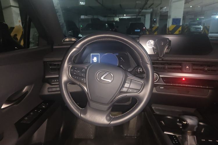Used Lexus UX 2020 200 Special Edition Steering Wheel