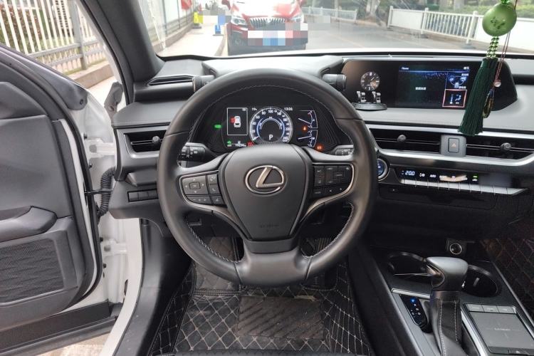 Used Lexus UX 2020 260h Explore & Adventure Edition Steering Wheel