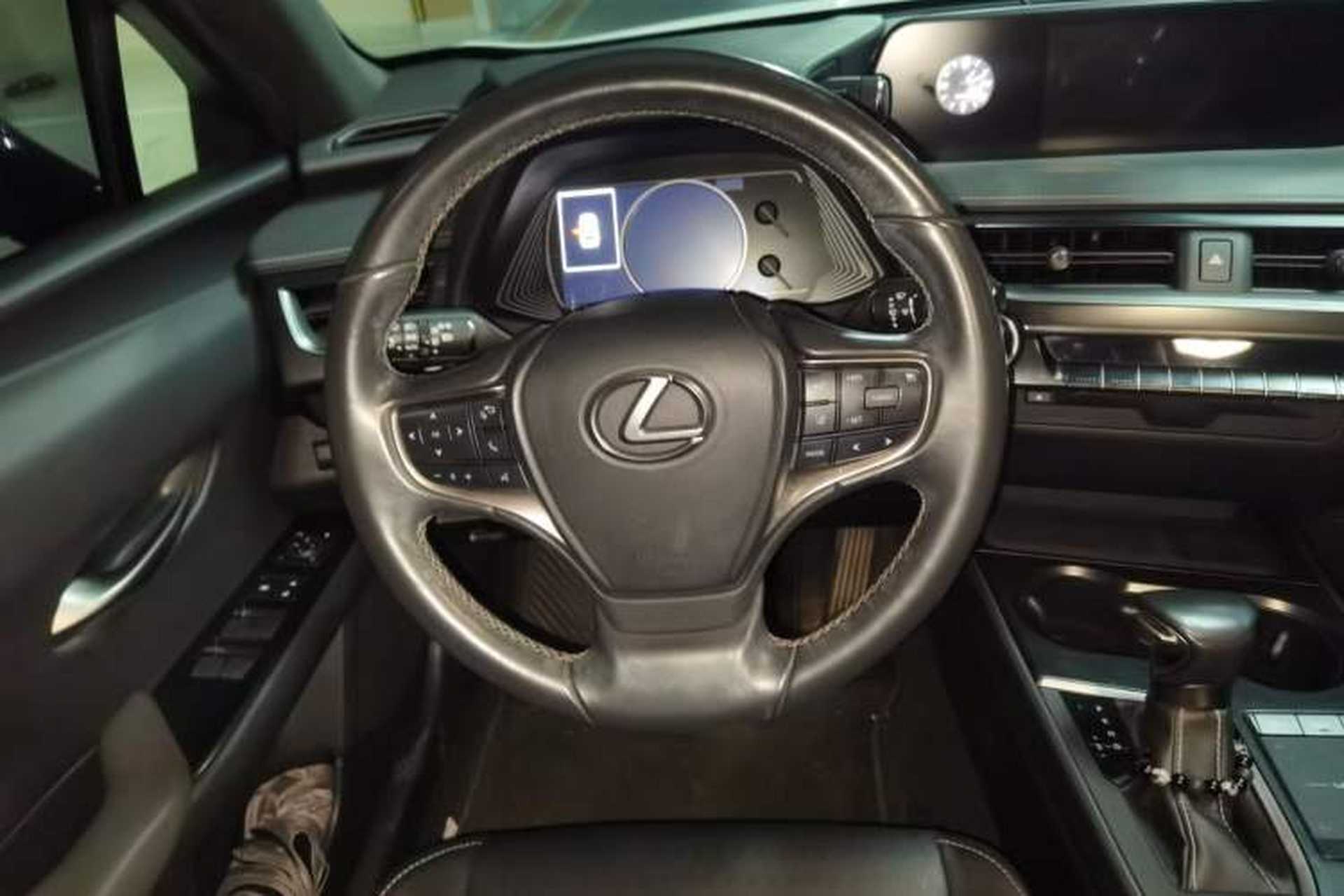 Used Lexus UX 2020 260h Explore & Adventure Edition Steering Wheel