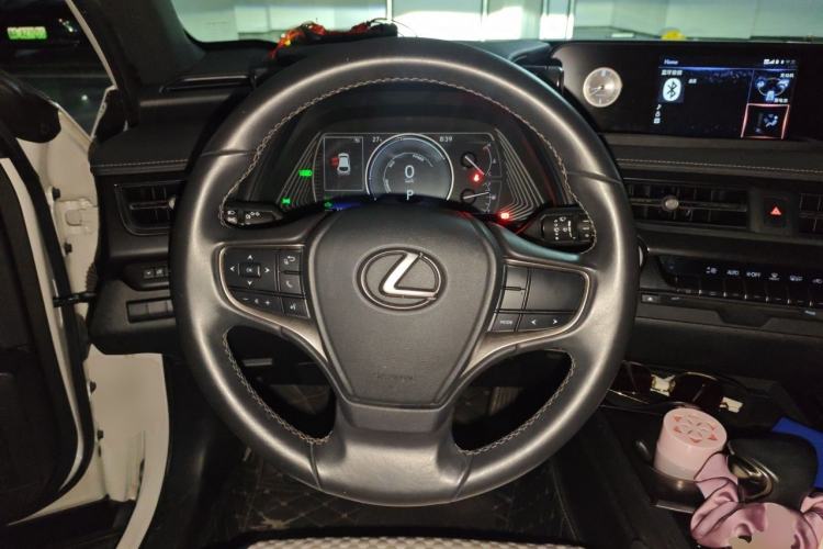 Used Lexus UX 2020 260h Explore-Cool Edition Steering Wheel