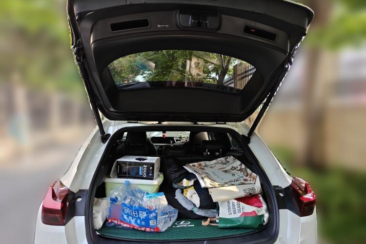 Used Lexus UX 2020 260h Explore-Cool Edition Trunk