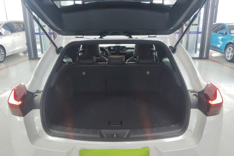 Used Lexus UX 2020 260h Explore & Adventure Edition Trunk