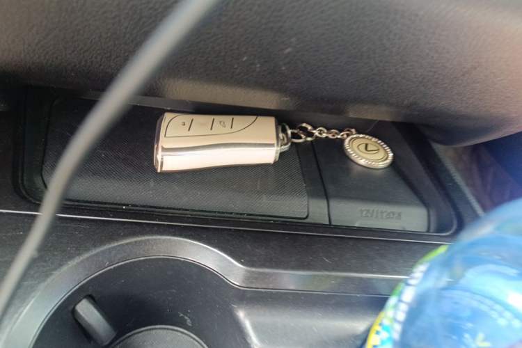 Used Lexus UX 2020 260h Explore-Cool Edition Vehicle Key