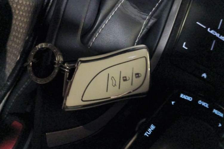 Used Lexus UX 2020 260h Explore & Adventure Edition Vehicle Key