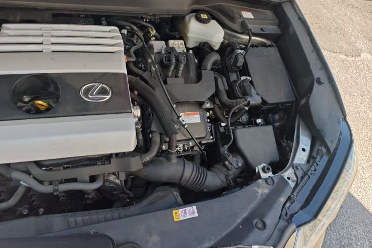 Used Lexus UX 2022 260h Explore-Edition Engine Bay Left