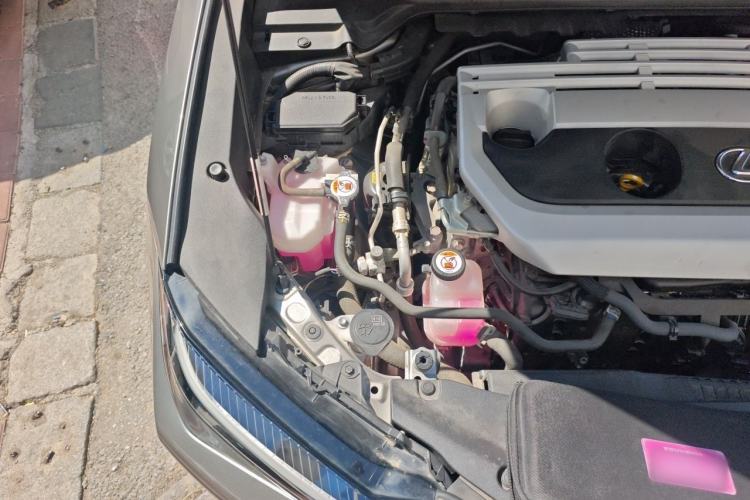 Used Lexus UX 2022 260h Explore-Edition Engine Bay Right