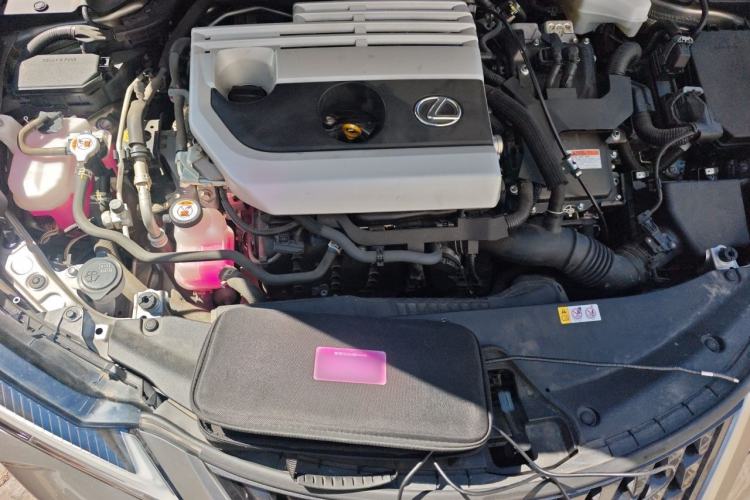 Used Lexus UX 2022 260h Explore-Edition Engine Bay