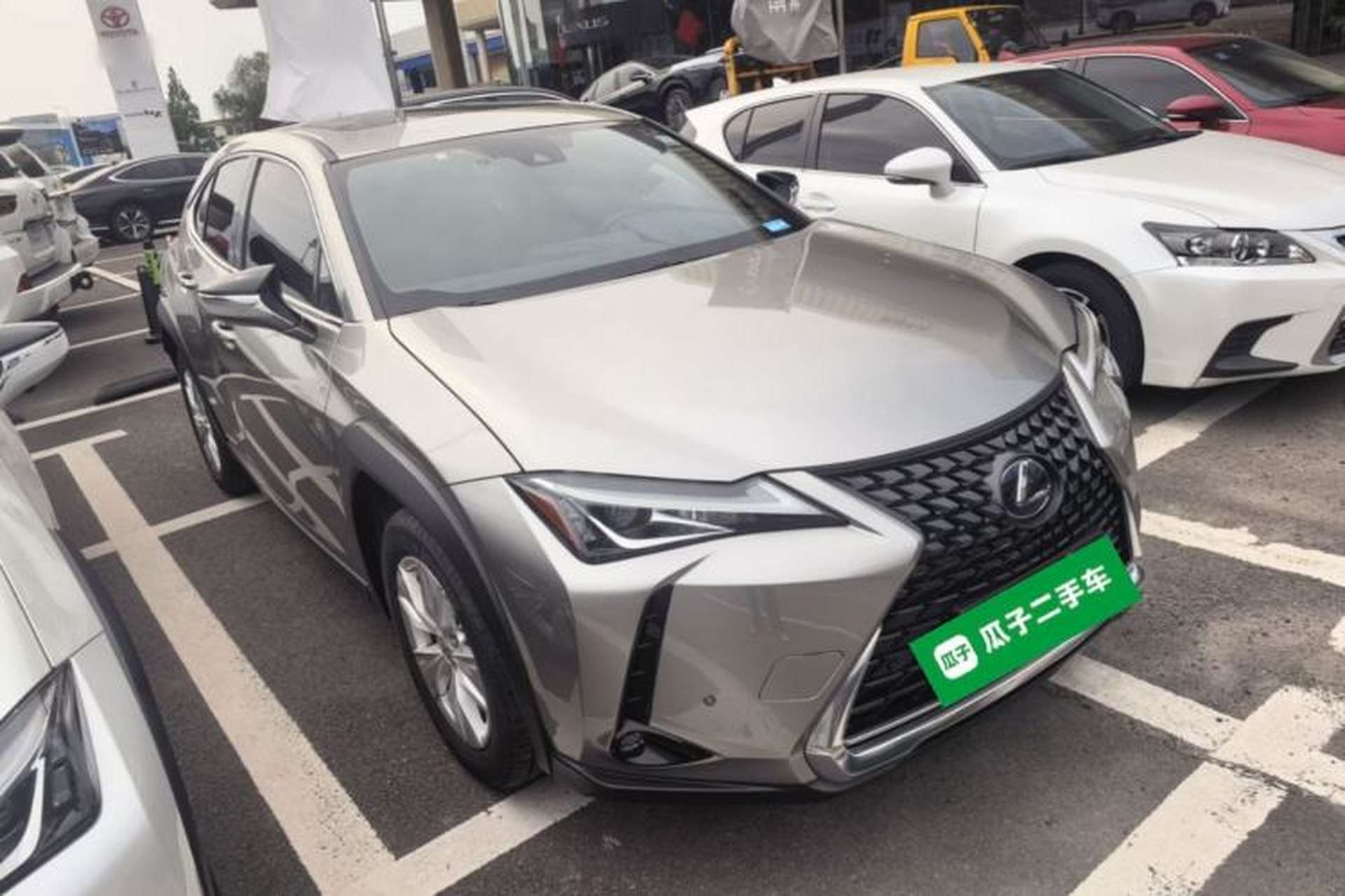 Used Lexus UX 2022 260h Explore-Edition Front Right 45 Deg