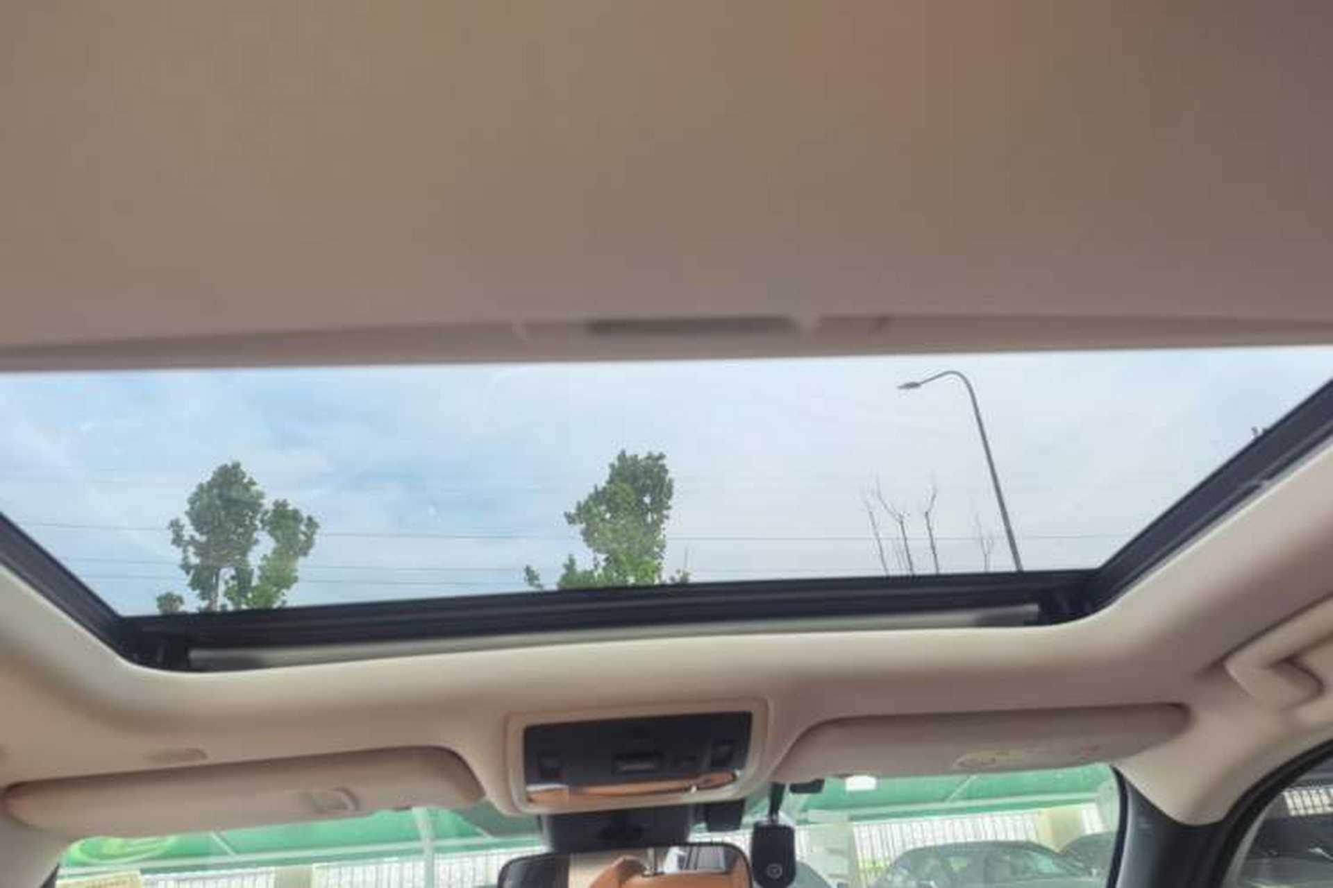 Used Lexus UX 2022 260h Explore-Edition Headliner