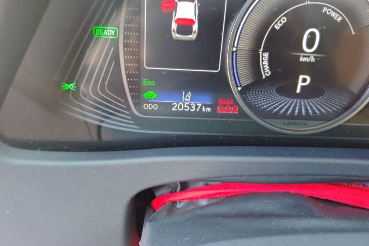 Used Lexus UX 2022 260h Explore-Edition Odometer Close Up