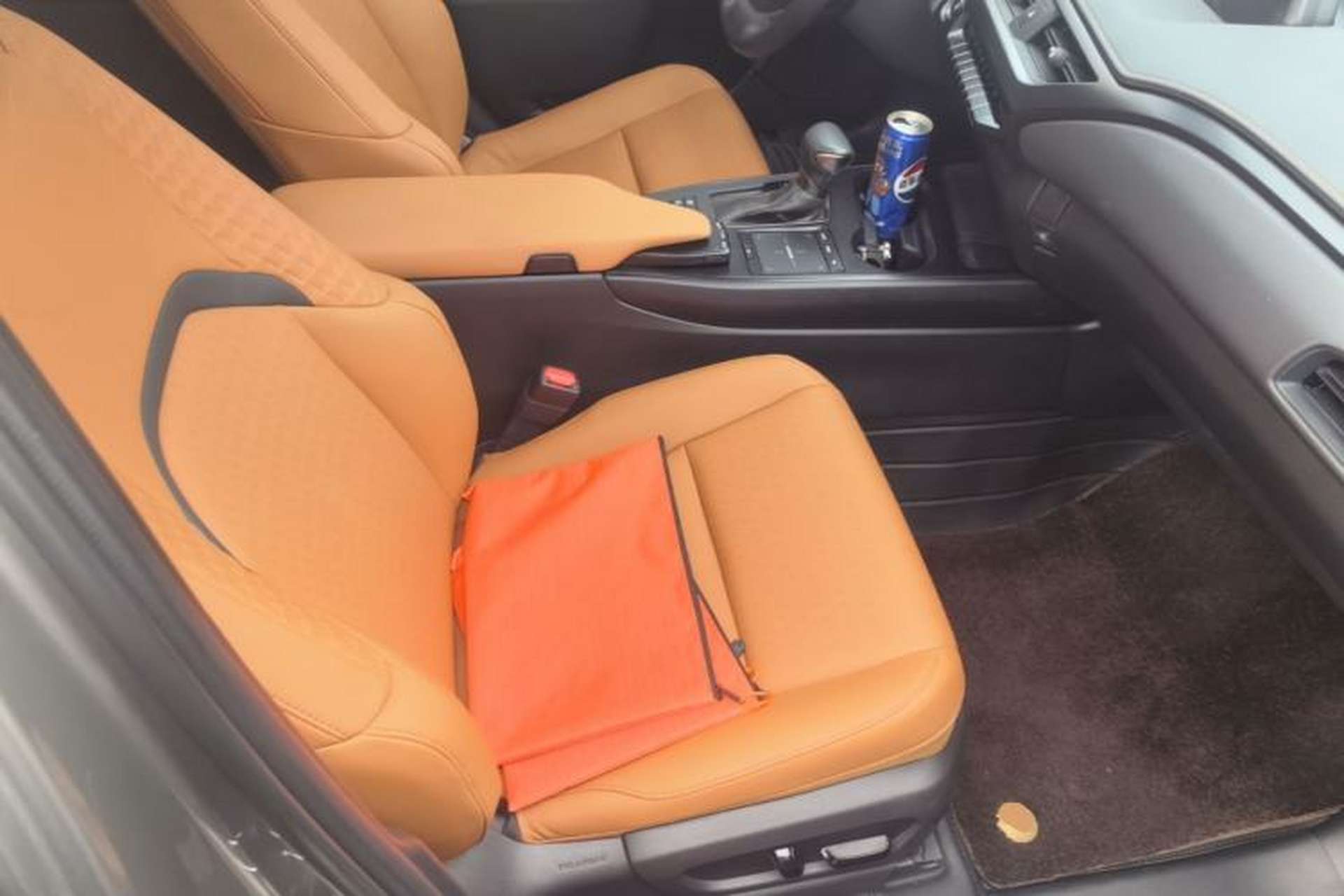Used Lexus UX 2022 260h Explore-Edition Right Front Seat