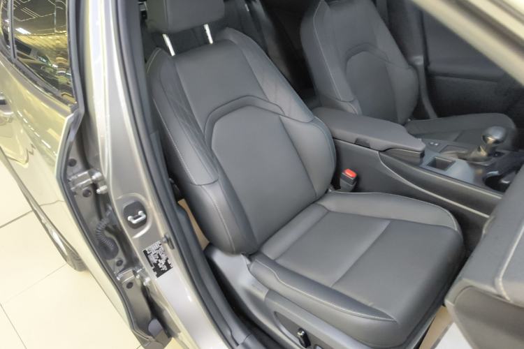 Used Lexus UX 2022 260h Explore-Cool Edition Right Front Seat