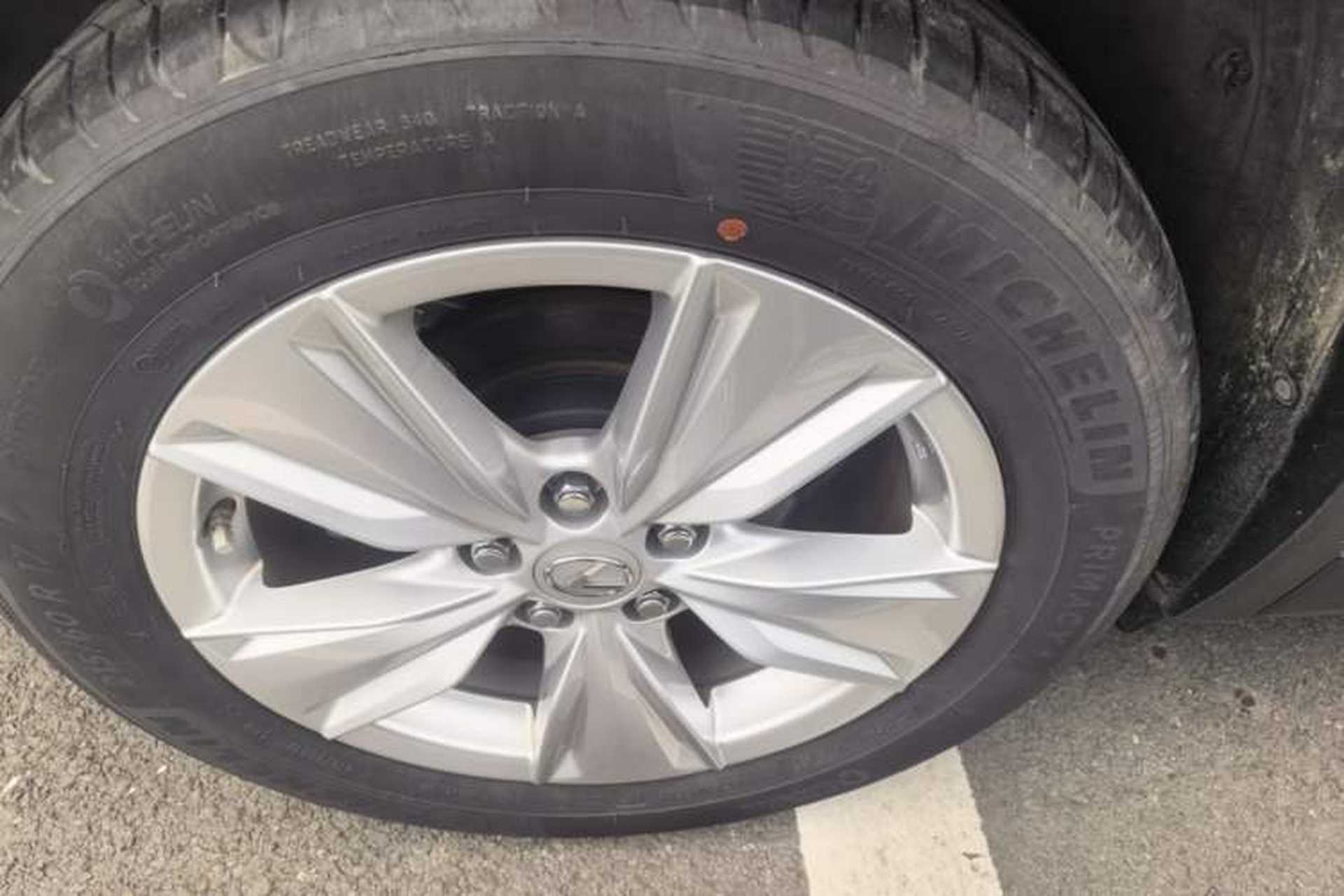 Used Lexus UX 2022 260h Explore-Edition Right Rear Wheel Hub