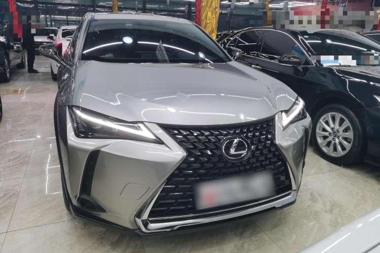 Used Lexus UX 2022 260h Explore-Cool Edition Front