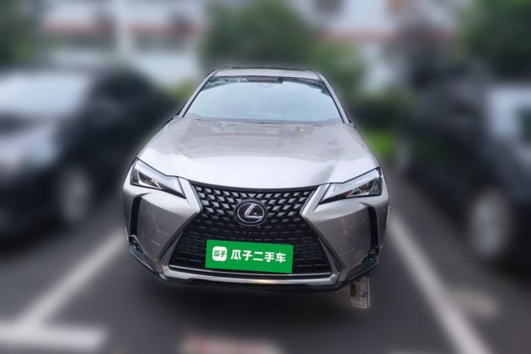 Used Lexus UX 2022 260h Explore-Edition Front