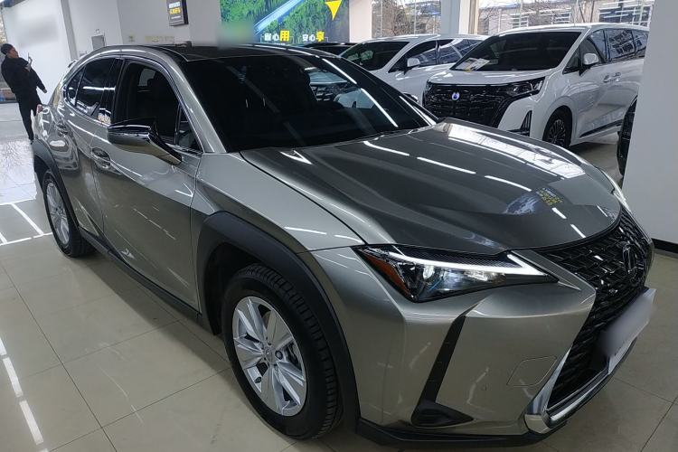 Used Lexus UX 2022 260h Explore Edition Front Right 45 Deg