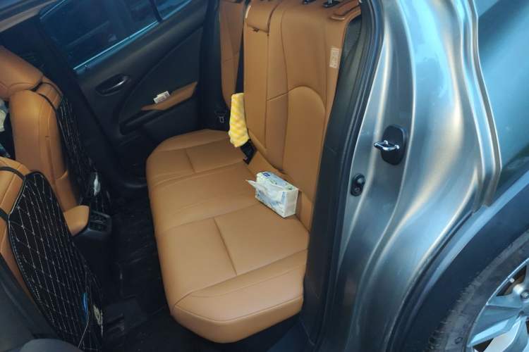 Used Lexus UX 2022 260h Explore-Edition Left Rear Seat
