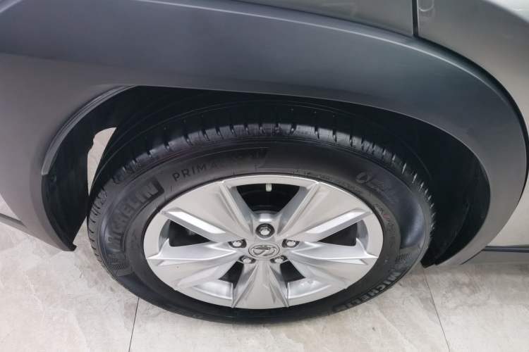 Used Lexus UX 2022 260h Explore-Cool Edition Right Rear Wheel Hub