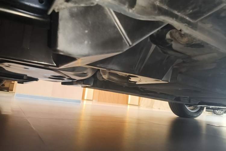 Used Lexus UX 2022 260h Explore-Edition Chassis Rear Right