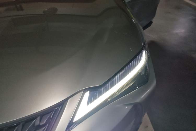 Used Lexus UX 2022 260h Explore Edition Engine Bay Left