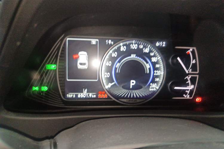 Used Lexus UX 2022 260h Explore-Edition Instrument Cluster